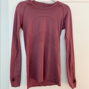 Lululemon Swiftly Tech Long Sleeve size 8